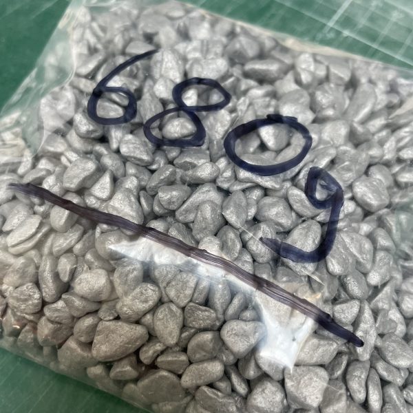 OFFER 680g Silver Decorative Stones Pebbles Table Decoration Craft Vase Filler Garden Rocks